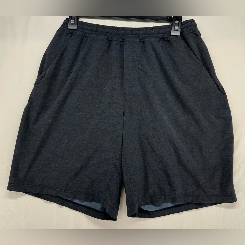 Lululemon Men's Pace Breaker Lined 9" Shorts Medium M Black Heather Gray